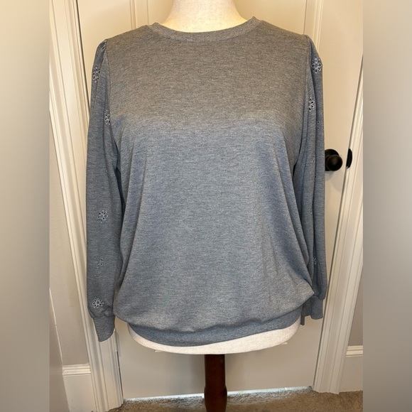 Torrid Gray Relaxed Fit Dolman Top - Picture 1 of 7